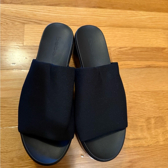 Bebe Women's Black Slide Sandals - Picture 4 of 4
